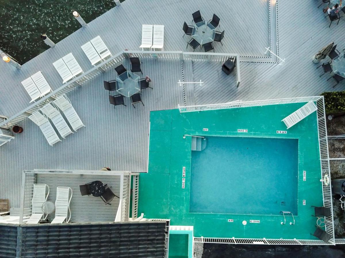 The Boathouse Motel Marco Island Bagian luar foto