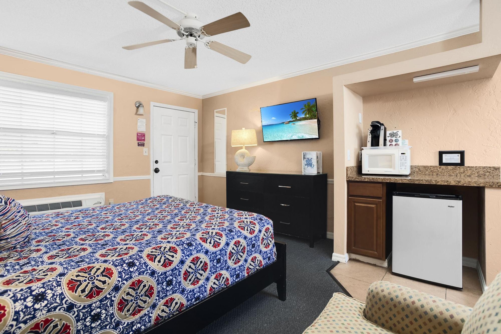 The Boathouse Motel Marco Island Bagian luar foto
