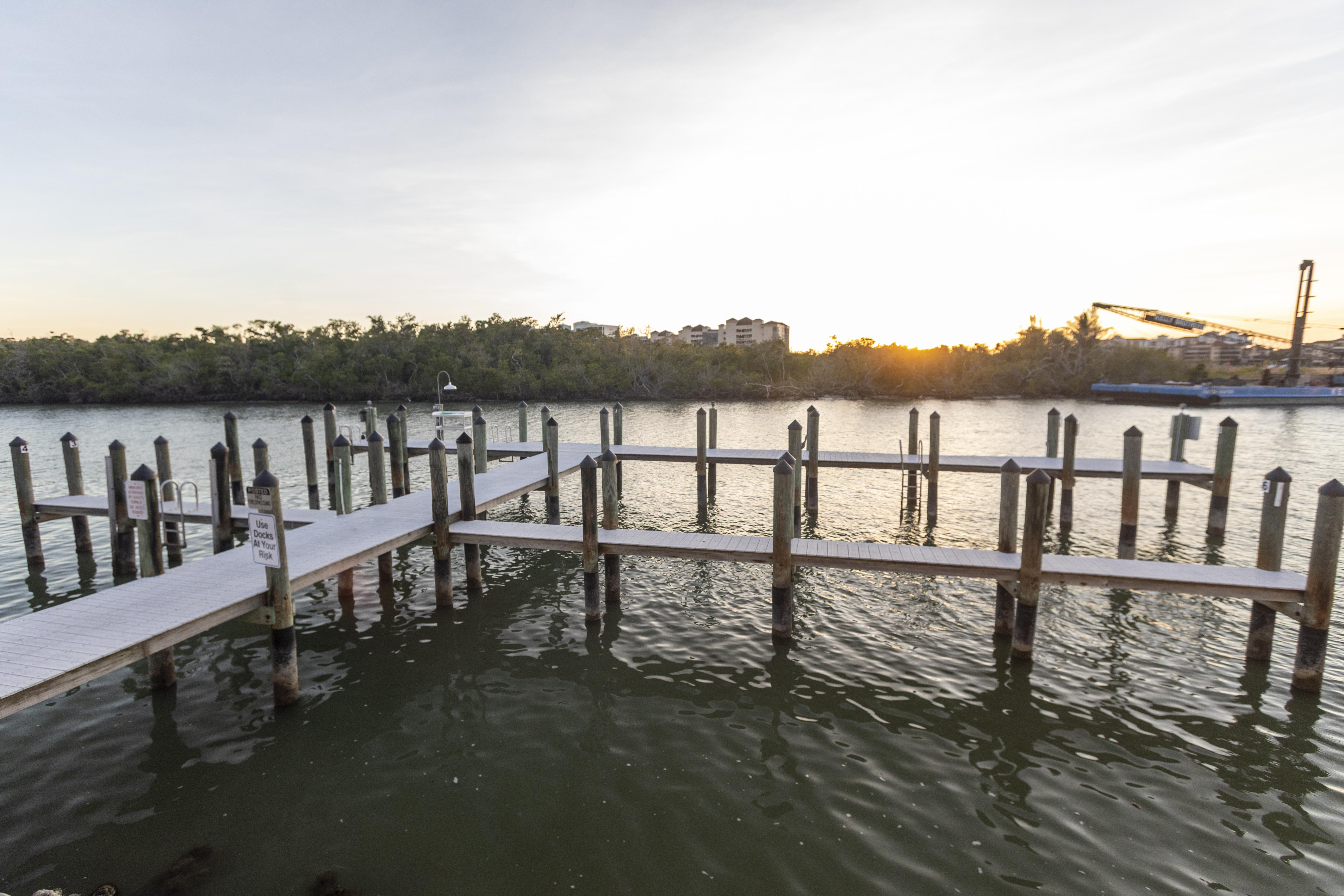 The Boathouse Motel Marco Island Bagian luar foto