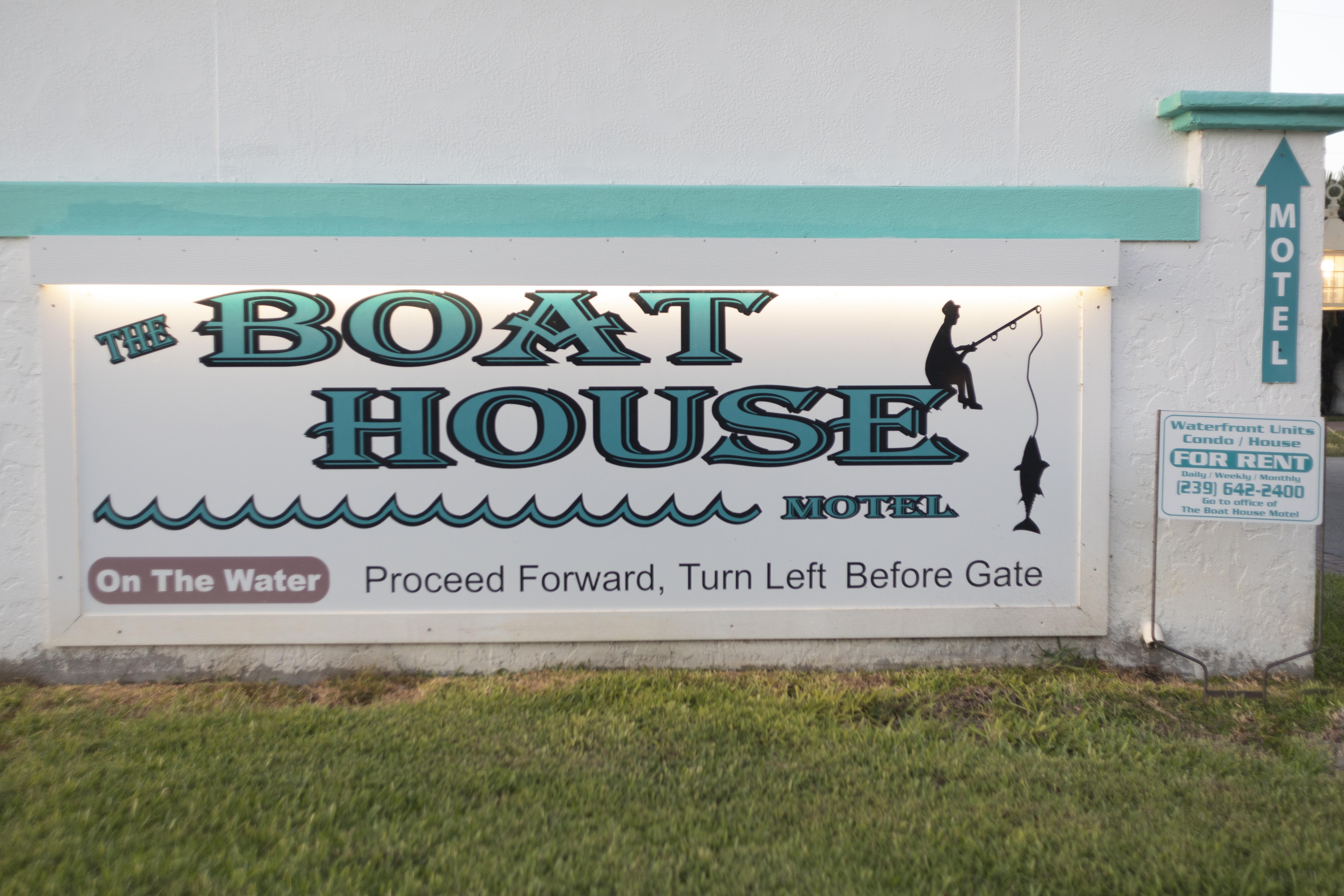 The Boathouse Motel Marco Island Bagian luar foto