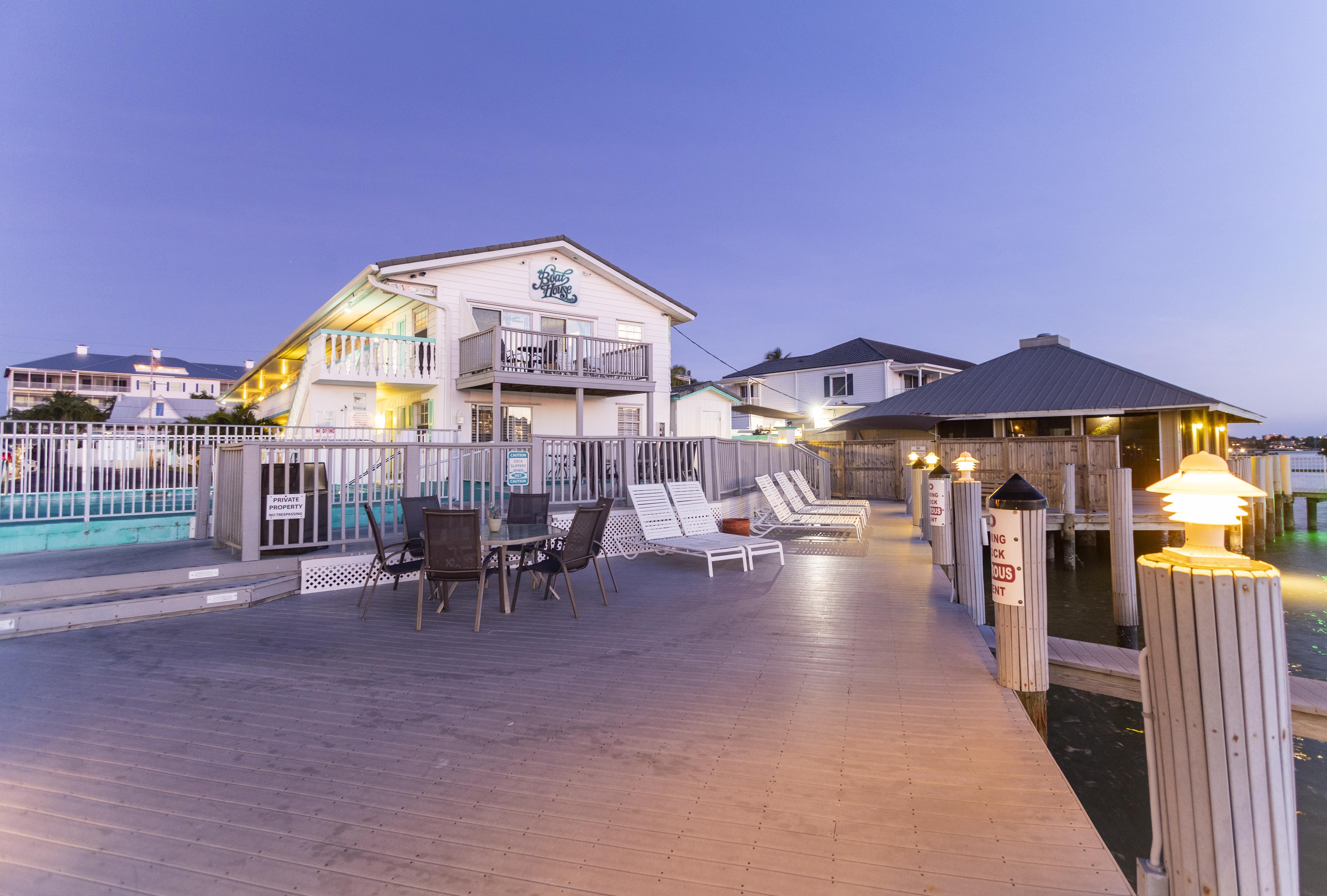 The Boathouse Motel Marco Island Bagian luar foto