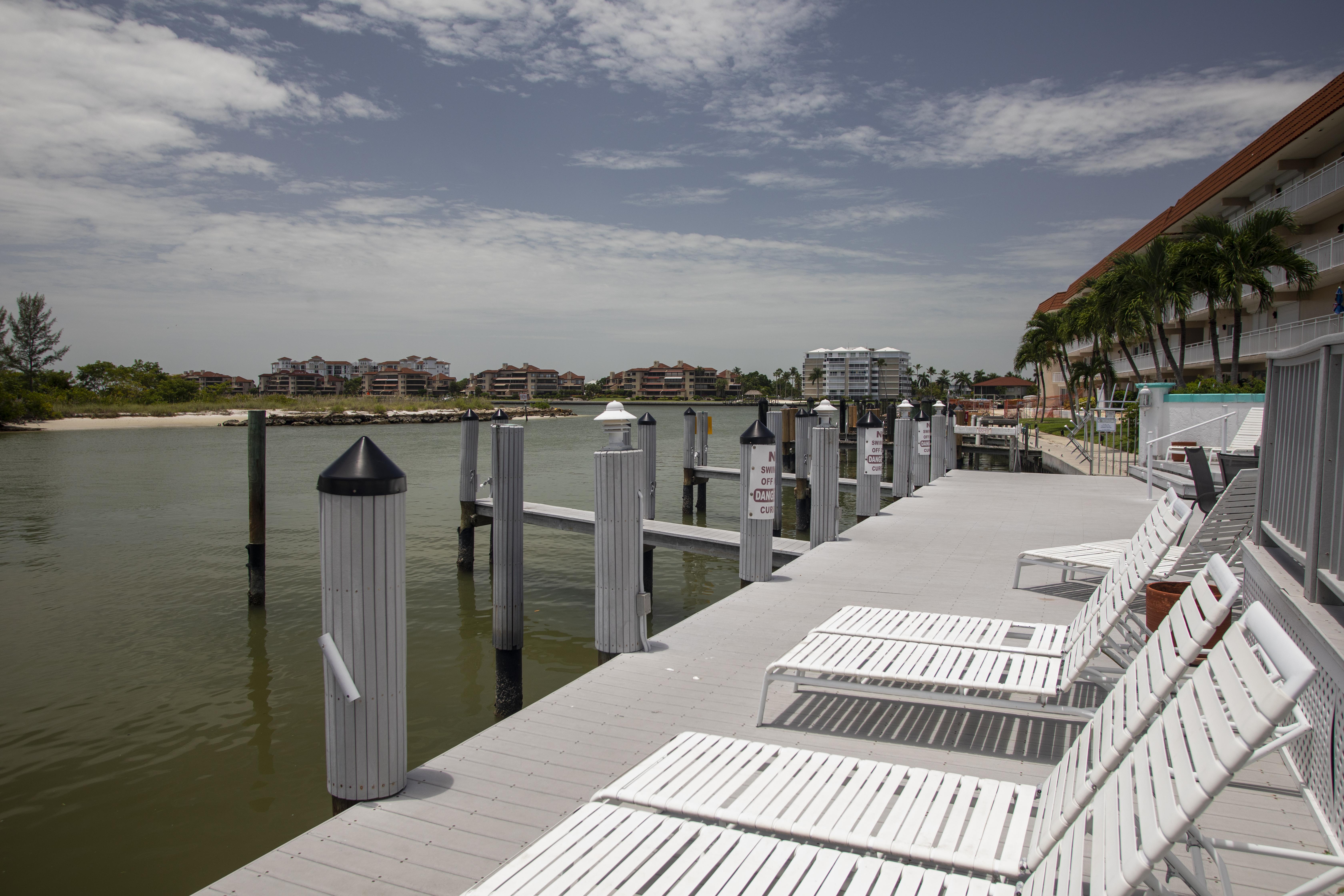 The Boathouse Motel Marco Island Bagian luar foto