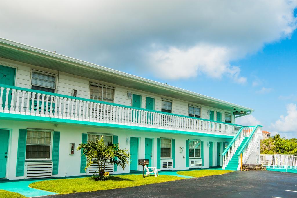 The Boathouse Motel Marco Island Bagian luar foto