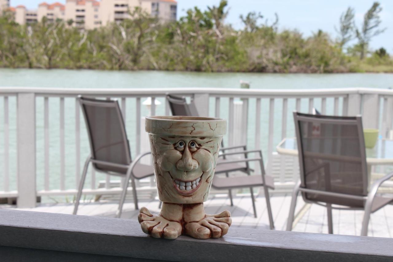 The Boathouse Motel Marco Island Bagian luar foto